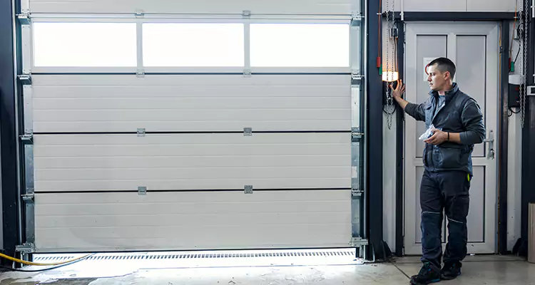 Our Garage Door Repair Services in Estero, FL