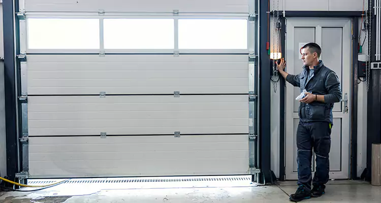 Modern Overhead Door Repair in Estero, FL