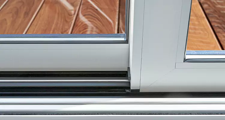 Patio Doors Leaking Water Issue Repair Services in Estero, FL