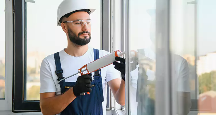 Retractable Screens Repair for Patio in Estero, FL