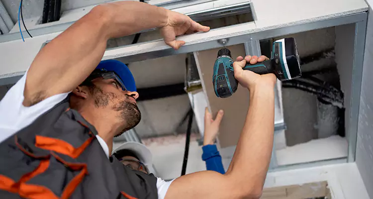 Emergency Overhead Door Repair in Estero, FL