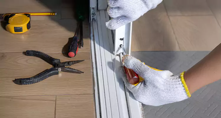 Closet Sliding Door Track Repair in Estero, FL