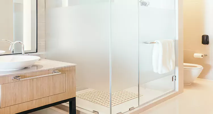 Expert Shower Door Fix and Repair in Estero, FL