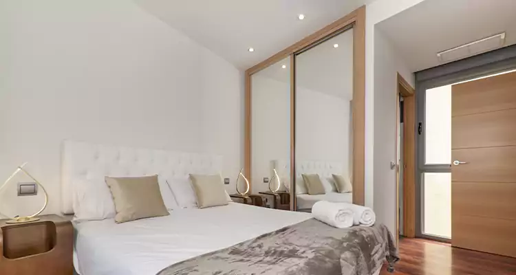Sliding Wardrobe Door Mirror Replacement in Estero, FL